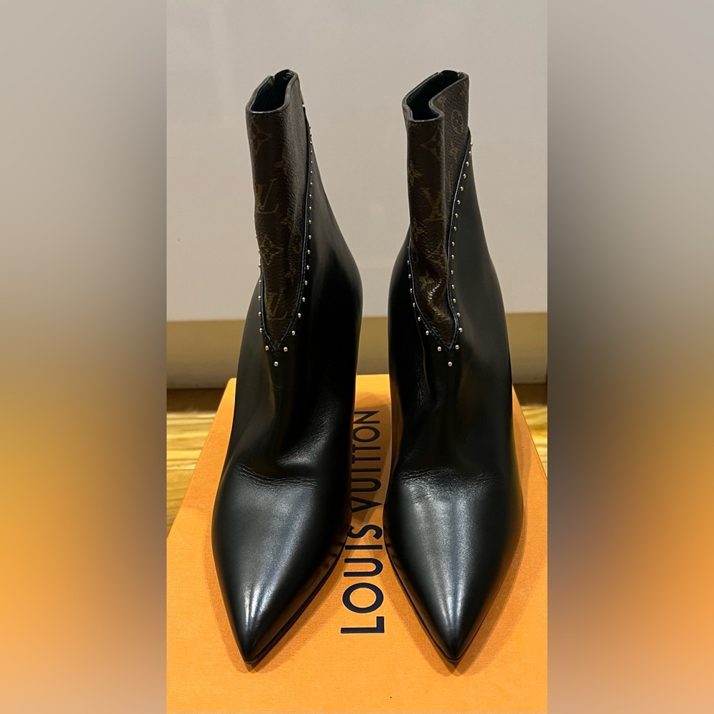 Louis Vuitton Monogram Calf Leather Ankle Boots